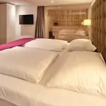 Staufen Am Schlossberg Mit Und Golf 4*